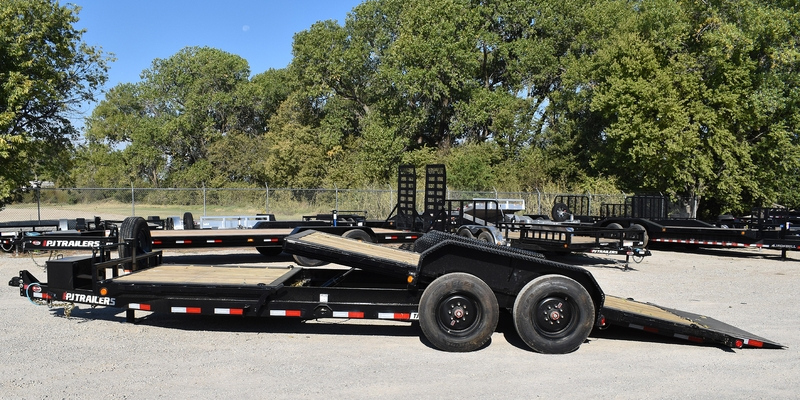 Trailer Supply in Salina, Kansas